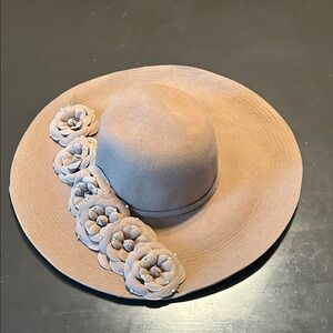Elegant Tan Floral Women's Hat